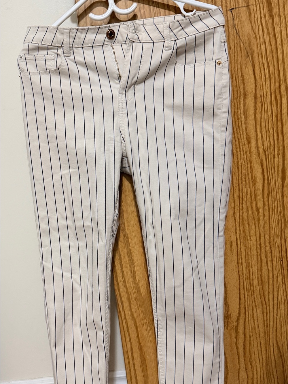 Denim&Co White Pants with Navy Pinstripes
